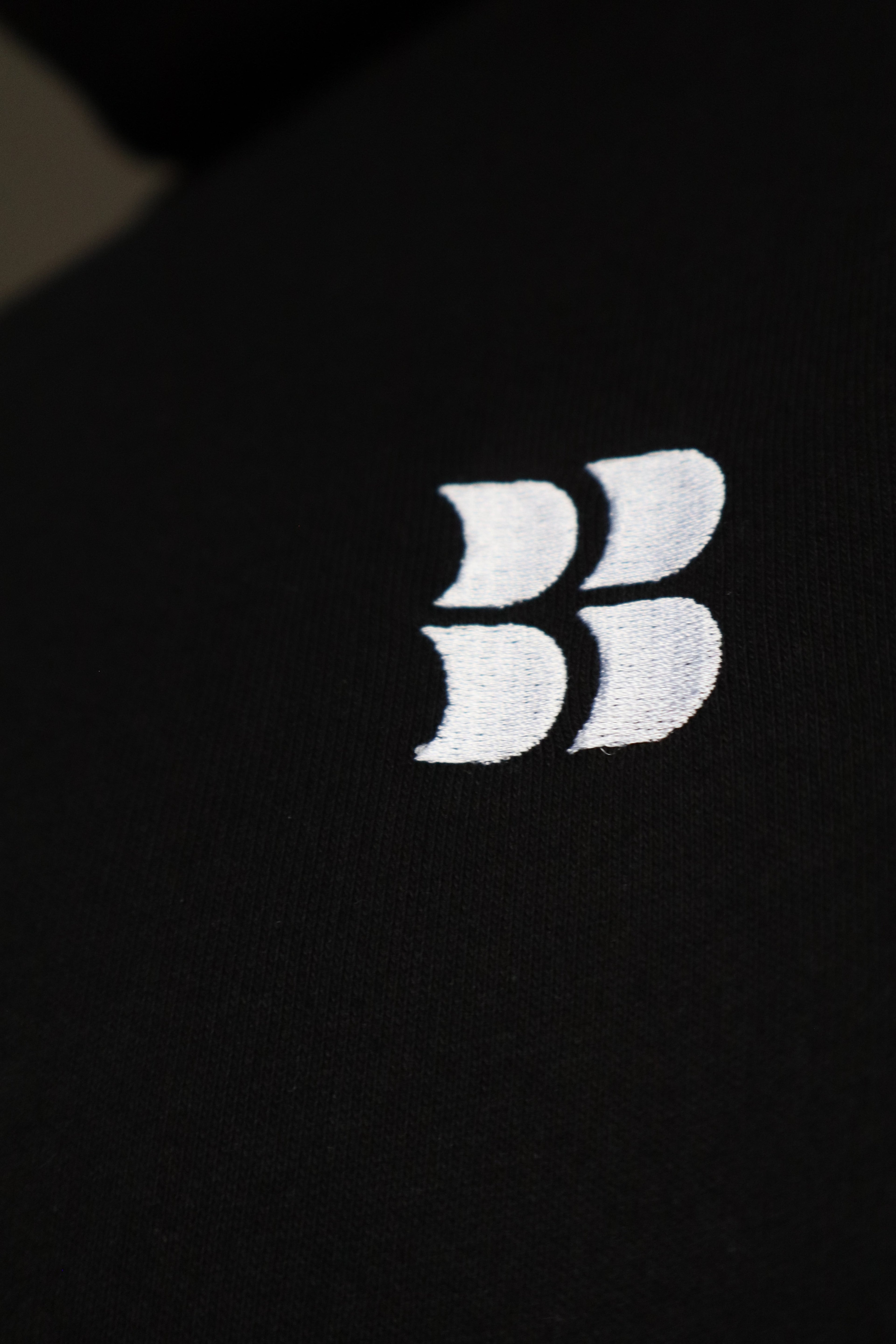 Impress Hoodie Bodyfit