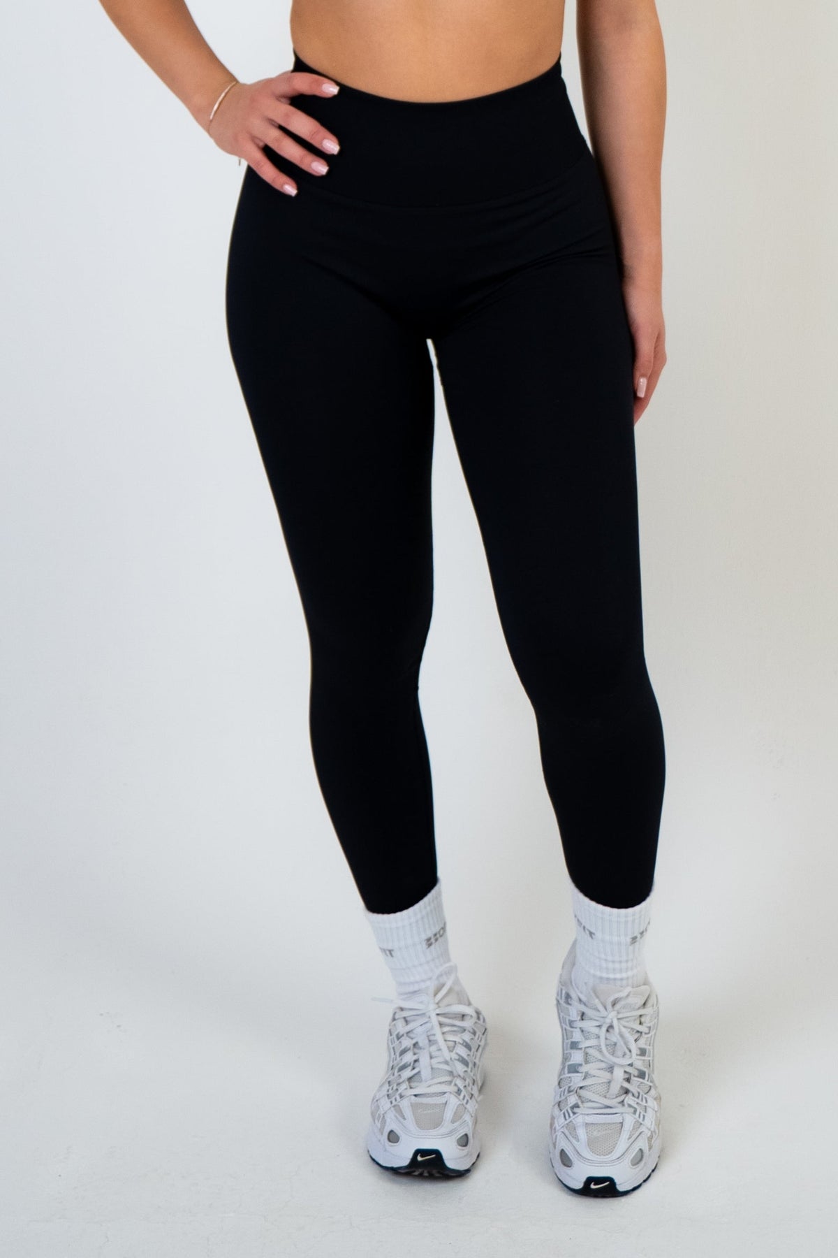 Essence Leggings Black