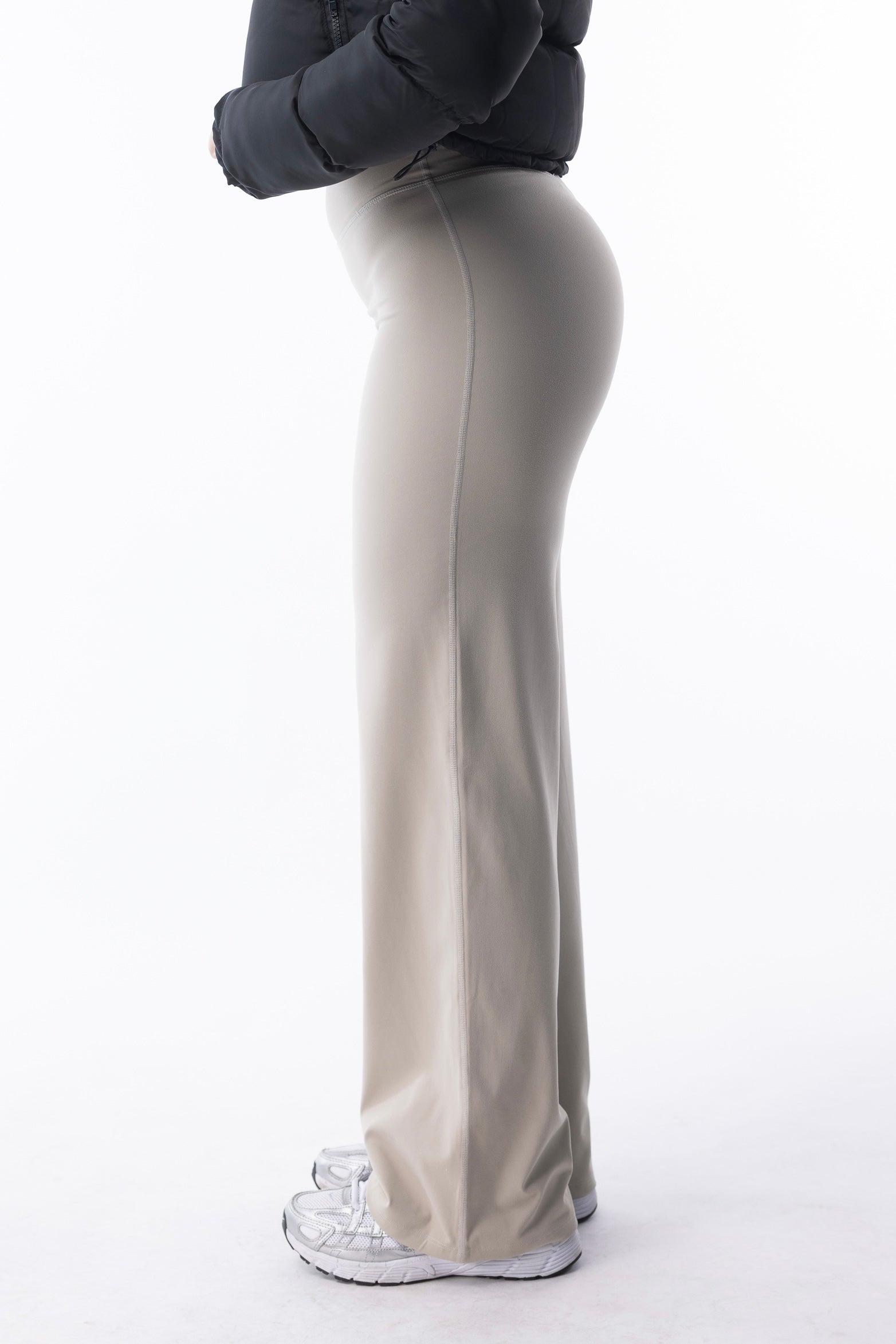 Engage Straight Leggings Light Grey